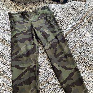 Old Navy Active Leggings